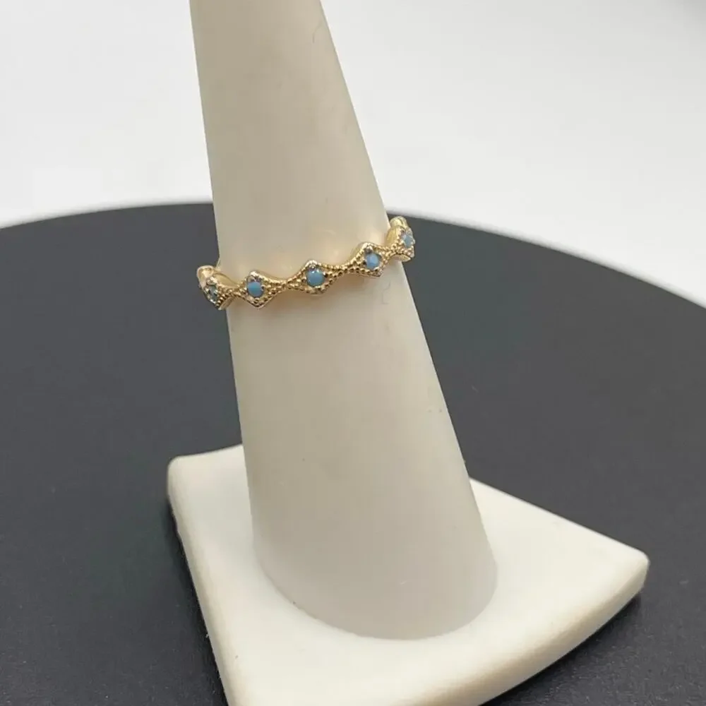 SHASHI Penny Band Stackable Blue Stone Scalloped Gold Plated Ring Sz 6.5‎